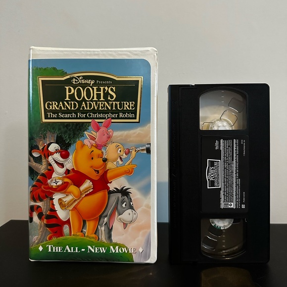 Disney’s Pooh’s Grand Adventure VHS - Picture 1 of 2